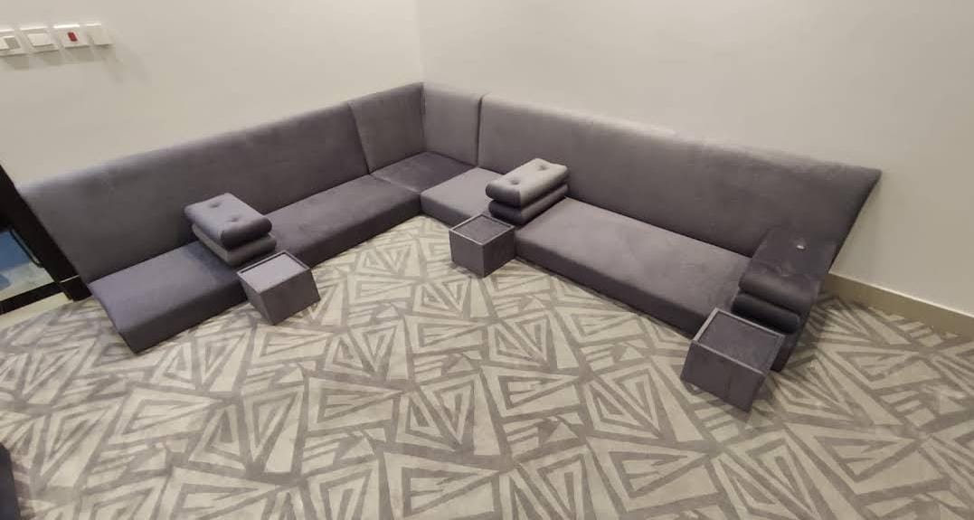 مجلس إسفنجي