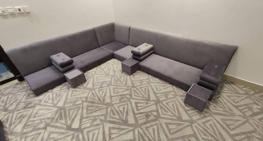 مجلس إسفنجي