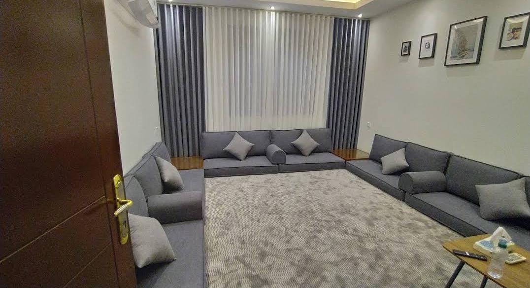 مجلس إسفنجي