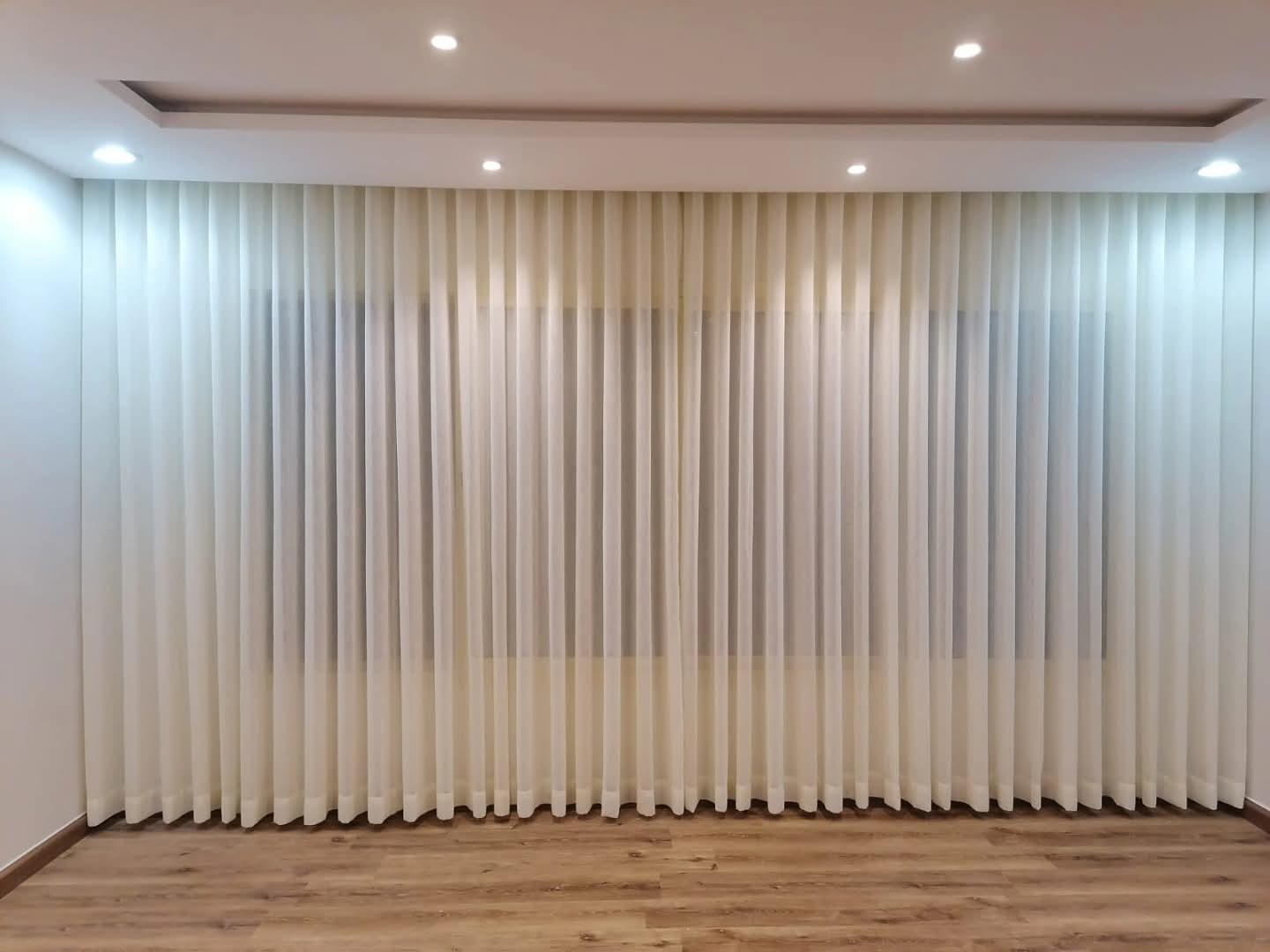 “ستائر ويفې”